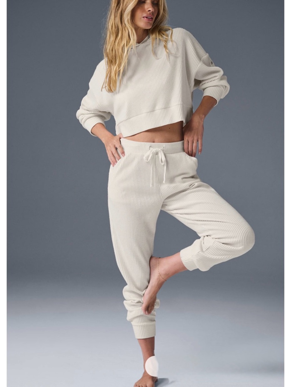 ALO Yoga Cream Muse Ribbed Pants